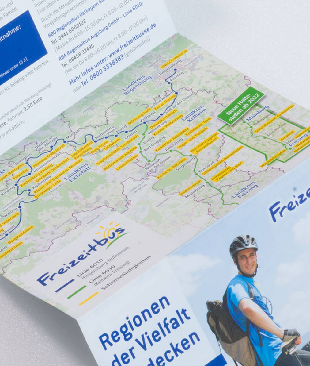Faltpläne und Faltprospekte Infofolder Freizeitbus
