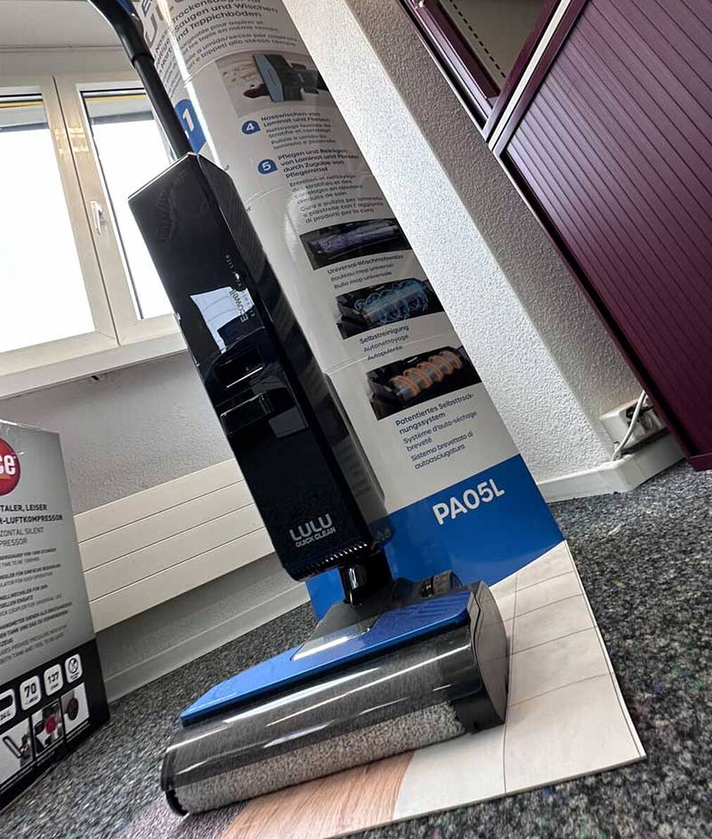 display mit Sauger
