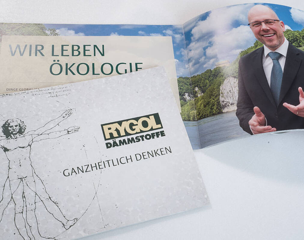 Informationsbroschüren für Baubranche Imagebroschüre Dämmstoffe für energieeffizientes Bauen